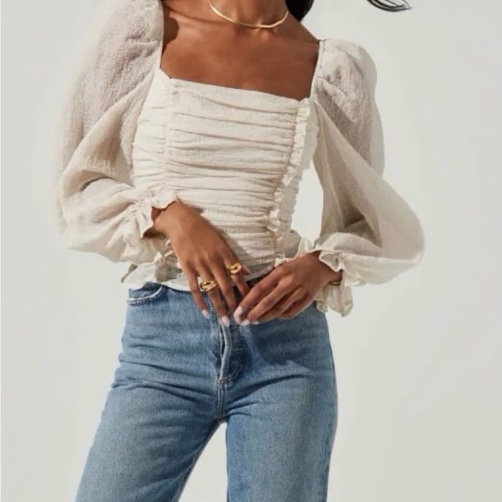 Astr Cream Ruched Blouse